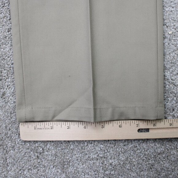 Dockers D4 Pants NWT Mens 36x34 Beige Relaxed Fit Mobile Pocket Khaki Flat Front - Picture 5 of 15